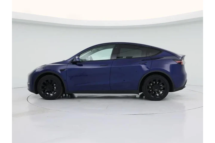 $28998 : Tesla Model Y 2021 AWD Long image 3