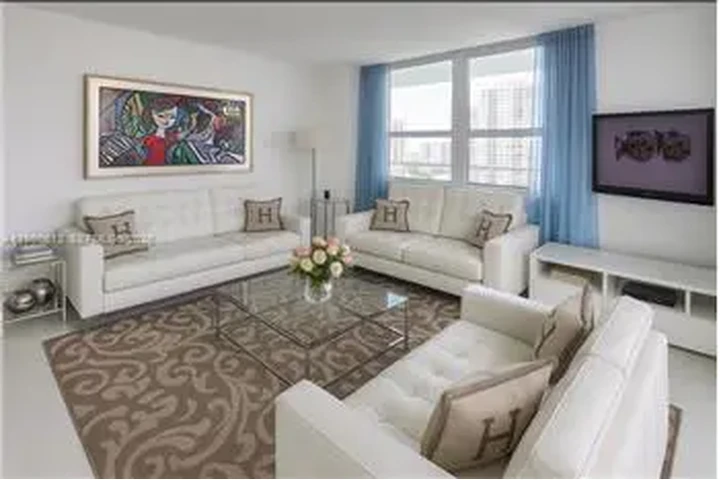 $6800 : Rental property with 2 bedro image 5