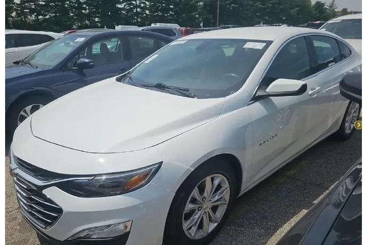 $15764 : 2020 Malibu image 1