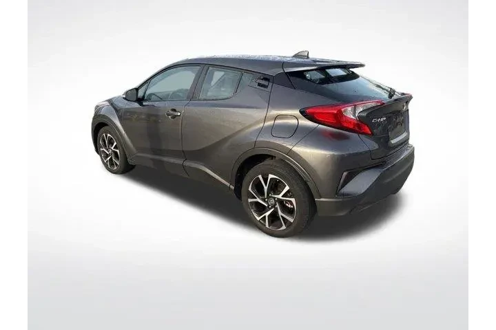 $18838 : Toyota C-HR 2021 LE 4dr Cros image 3