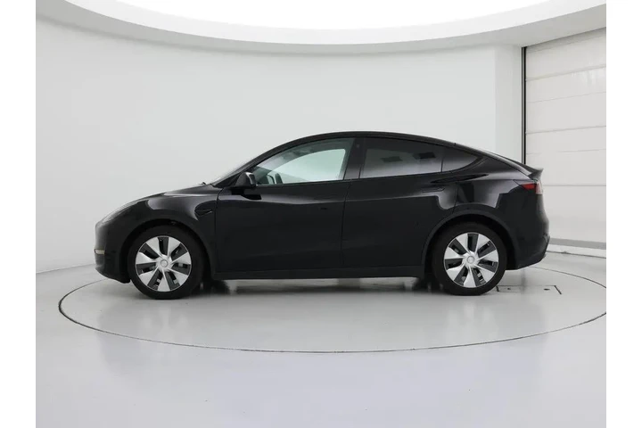 $28998 : Tesla Model Y 2022 AWD Long image 3