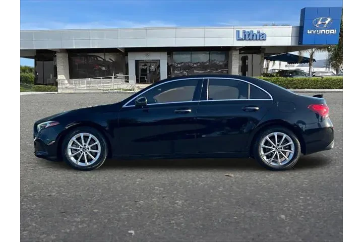 $18599 : Mercedes-Benz A-Class 2020 A image 6