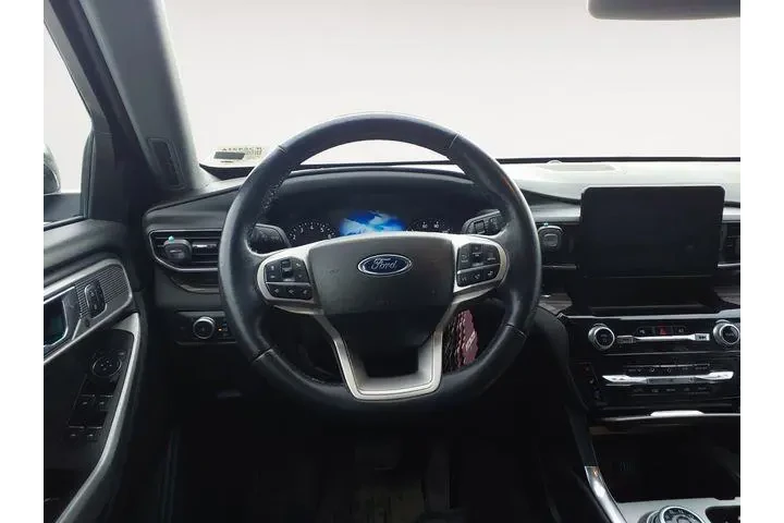 $32888 : Ford Explorer 2022 AWD Limit image 9