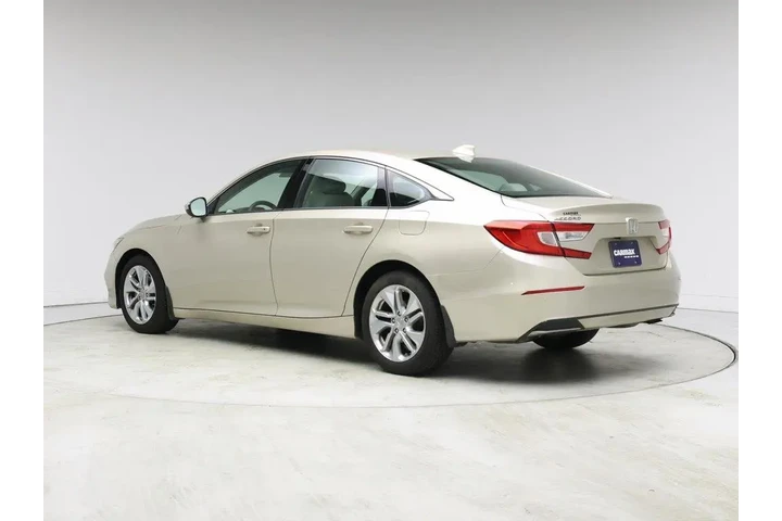 $17998 : Honda Accord 2018 LX 4dr Sed image 2