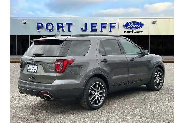 $15300 : Ford Explorer 2017 AWD Sport image 6