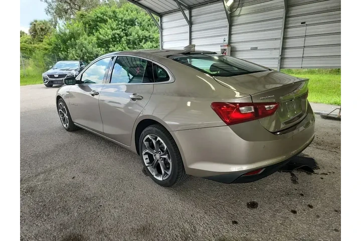 $15690 : Chevrolet Malibu 2024 LT 4dr image 3