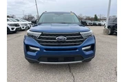 $29679 : Ford Explorer 2023 AWD XLT 4 thumbnail