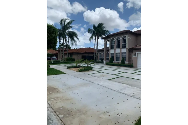 Driveways, Patios y Concrete image 2