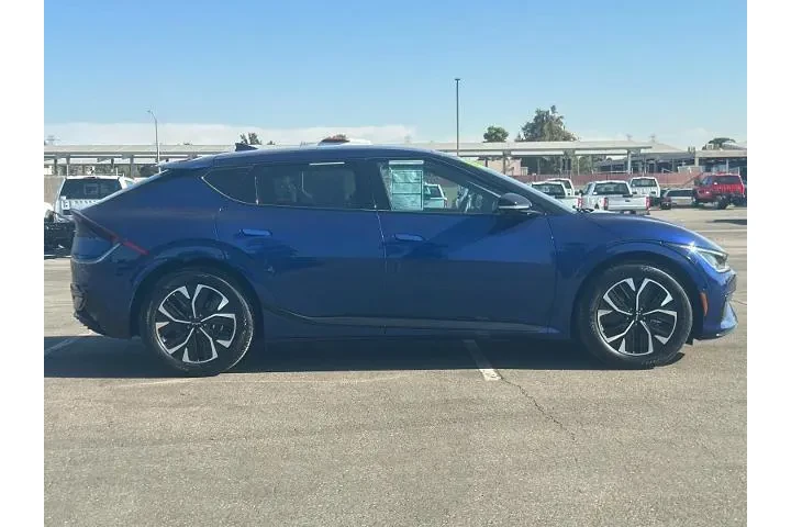 $34500 : Kia EV6 2024 GT-Line 4dr Cro image 2