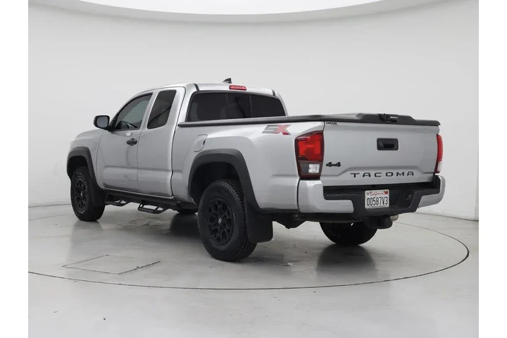 $33998 : Toyota Tacoma 2022 4x4 SR V6 image 2
