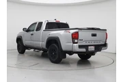 $33998 : Toyota Tacoma 2022 4x4 SR V6 thumbnail