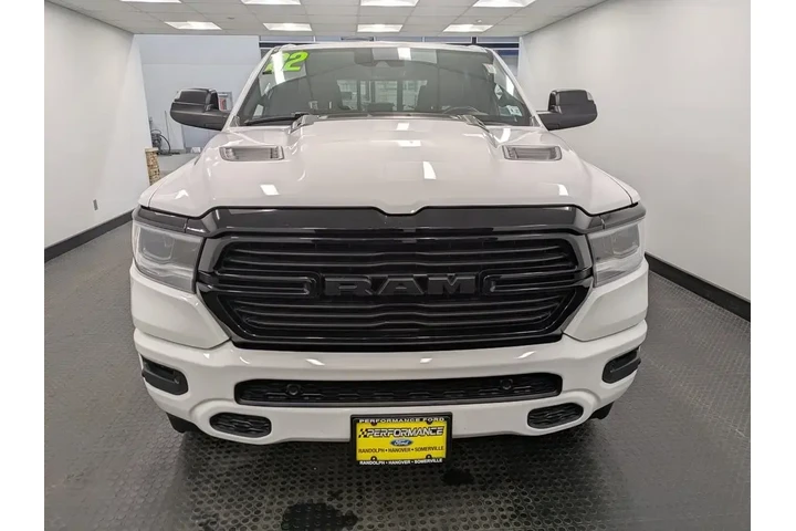 $39900 : Ram 1500 2022 4x4 Laramie 4d image 2