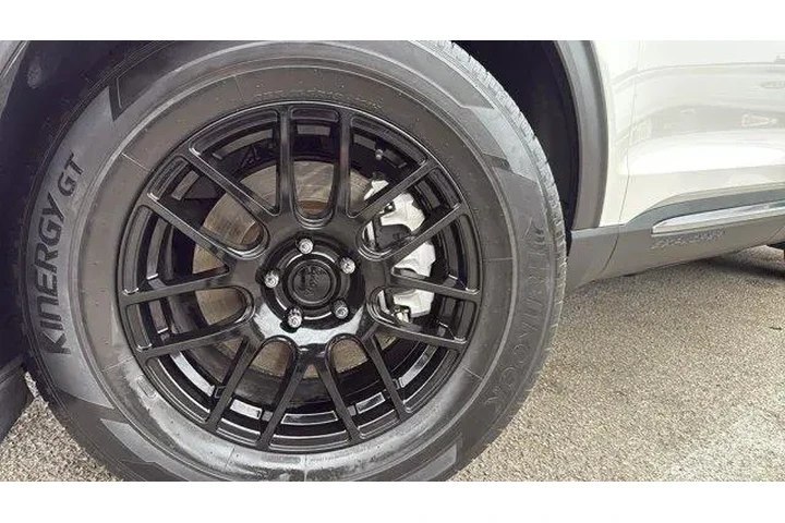 $28918 : Ford Explorer 2022 XLT 4dr S image 9