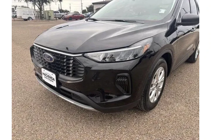 $20994 : 2023 Escape Active image 8