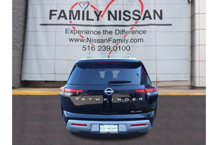 $36409 : Nissan Pathfinder 2024 AWD S image 5