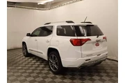 $26831 : GMC Acadia 2019 Denali 4dr S thumbnail
