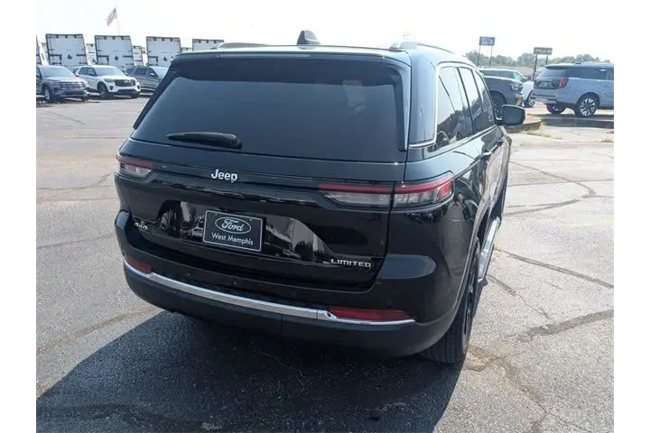 $31988 : Jeep Grand Cherokee 2023 4x4 image 7