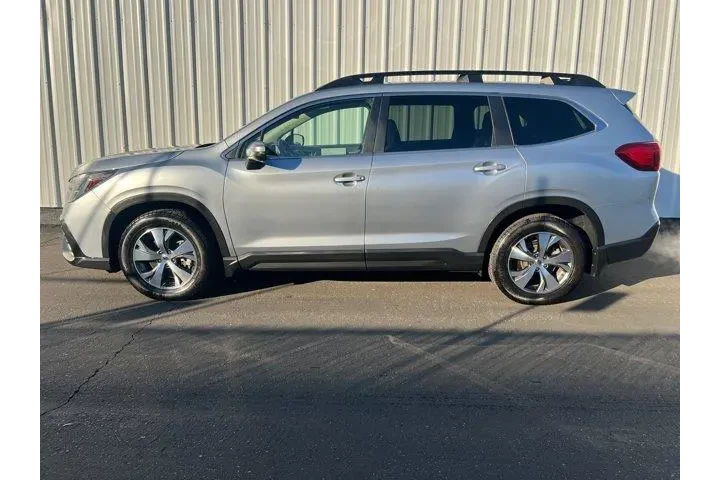 $28994 : Subaru Ascent 2023 AWD Premi image 3