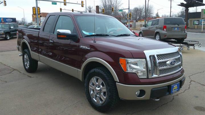 $10599 : 2010 F-150 Lariat image 5