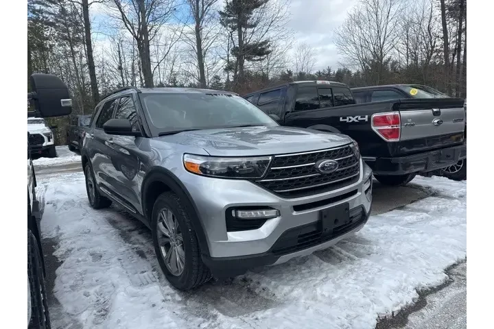 $27738 : Ford Explorer 2022 AWD XLT 4 image 3