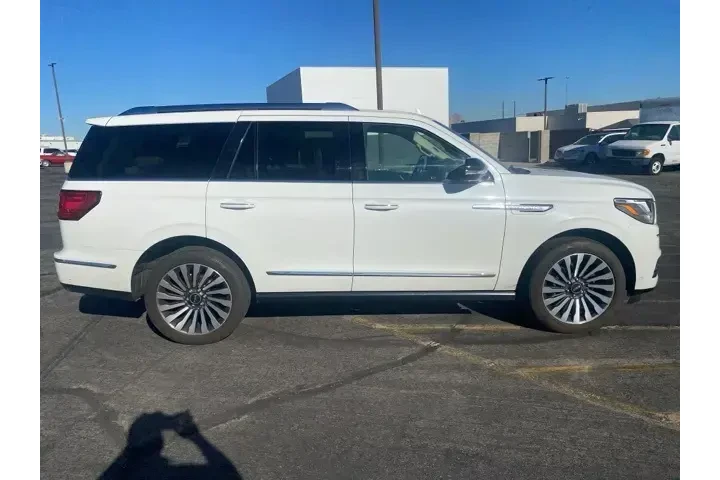 $39598 : Lincoln Navigator 2021 4x4 R image 4