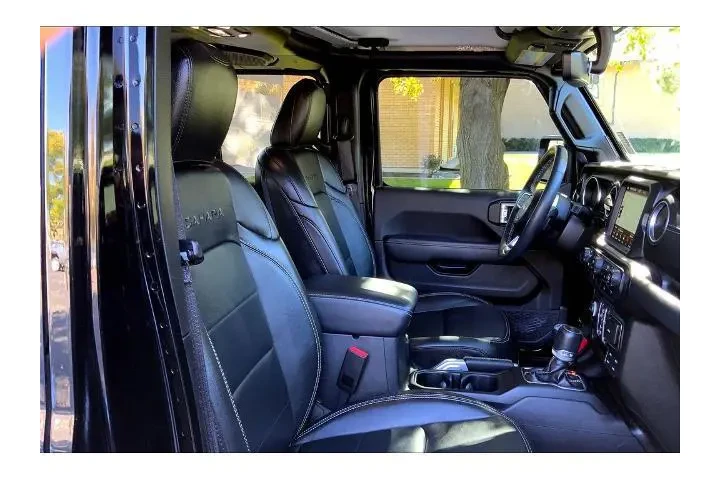 $33995 : Jeep Wrangler 2023 4x4 Sahar image 8