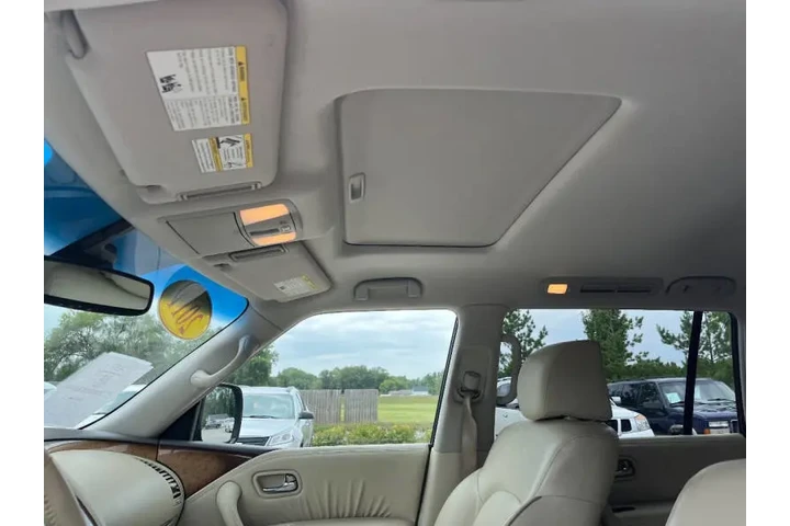 $13950 : 2011 QX56 image 10