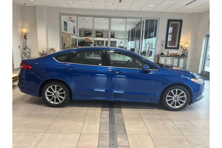 $11990 : Ford Fusion 2017 SE 4dr Seda image 2