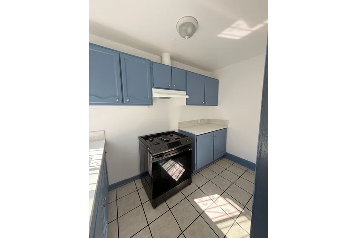 $2500 : Casa con estacionamiento image 1