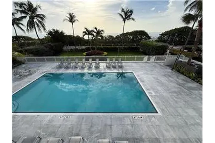 $6900 : Rental property with 2 bedro image 1