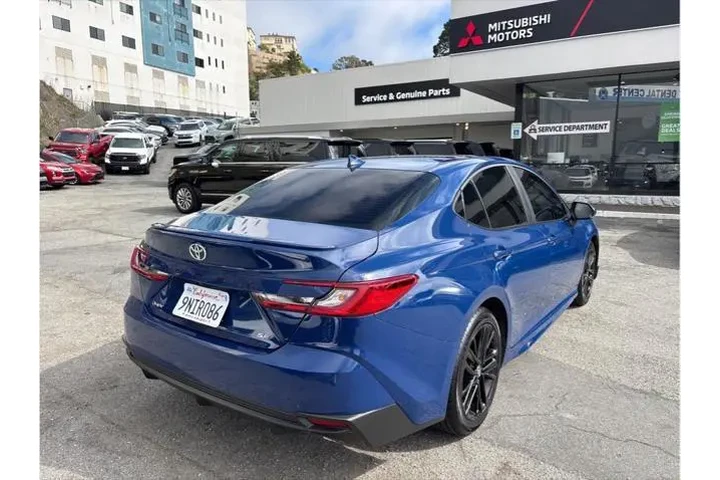 $29388 : Toyota Camry 2025 SE 4dr Sed image 7