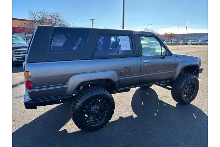 $8971 : 1986 4Runner SR5 image 10