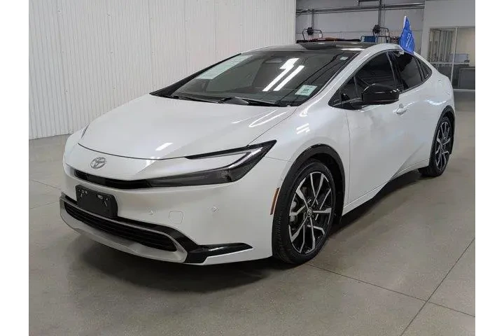 $34589 : Toyota Prius Prime 2024 XSE image 5