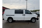 2011 Express Cargo Van AWD 15 en Lexington