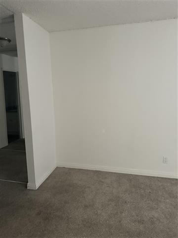 $1200 : Master room image 2