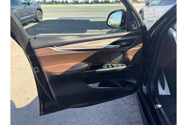 $18495 : 2018 X5 xDrive50i image 10