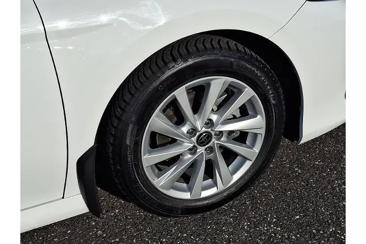 $20288 : Toyota Camry 2022 AWD LE 4dr image 8