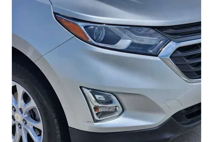 $15850 : Chevrolet Equinox 2021 4x4 L image 9