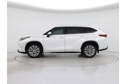 $39998 : Toyota Highlander 2023 Plati thumbnail