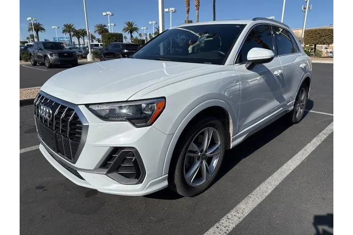 $18273 : Audi Q3 2020 AWD quattro S l image 1