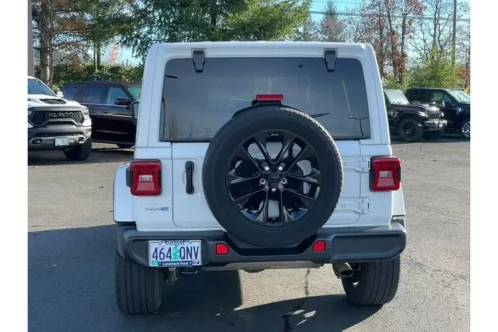 $27483 : Jeep Wrangler Unlimited 2021 image 4