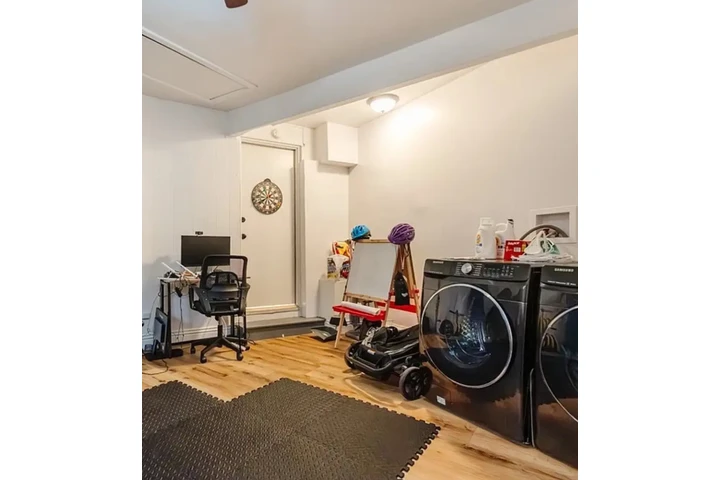 $2000 : BEAUTIFUL HOME FOR RENT image 6