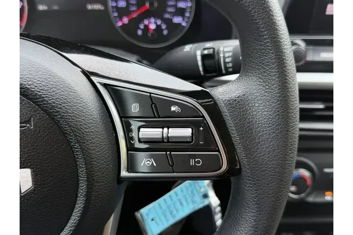 $17451 : Kia Forte 2024 LX 4dr Sedan image 10