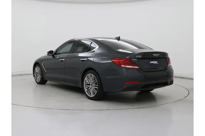 $27998 : Genesis G70 2020 AWD 2.0T 4d image 2