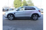 $12477 : Mitsubishi Outlander Sport 2 thumbnail