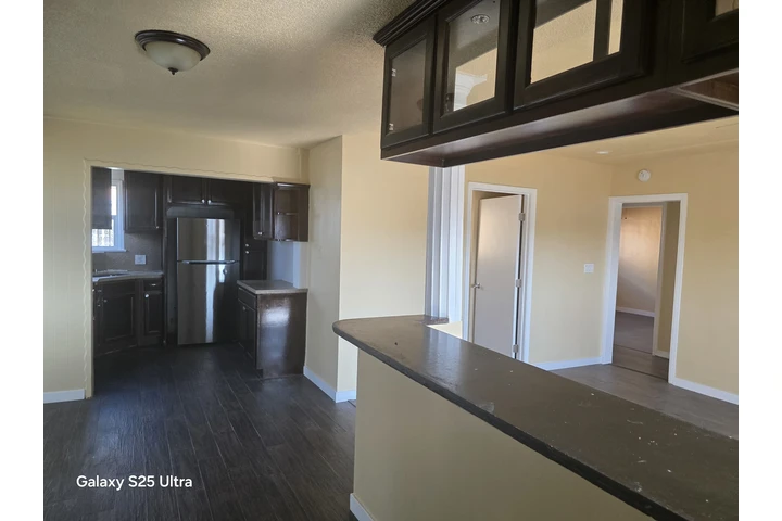 $2995 : Casa De Renta 3 BD, 2 BTH image 8