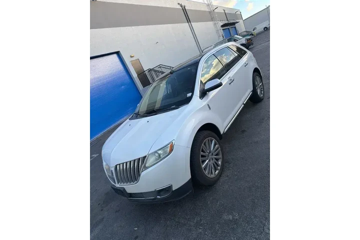 $5990 : Lincoln MKX 2011 4dr SUV image 1