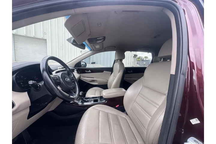 $7999 : Kia Sorento ( 3 filas ) Cash!! image 1
