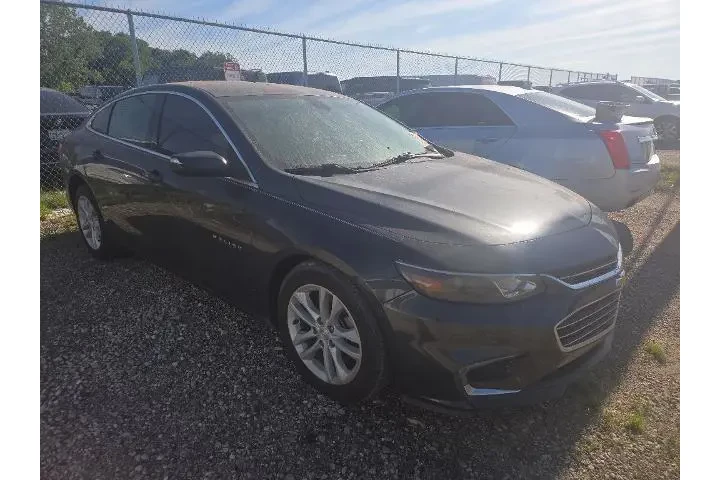 $10792 : Chevrolet Malibu 2017 LT 4dr image 1