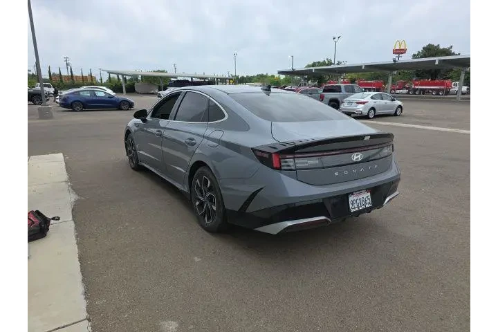 $24500 : Hyundai SONATA 2024 SEL 4dr image 4
